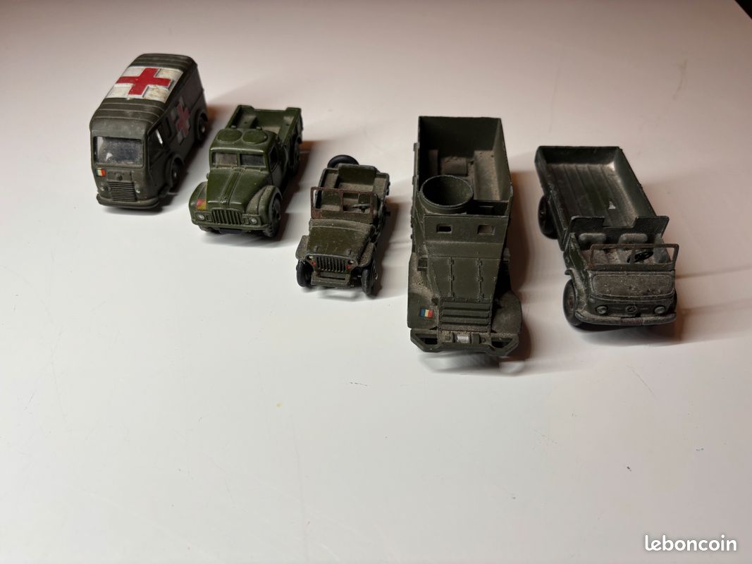 Véhicules militaires dinky toys - Jeux & Jouets