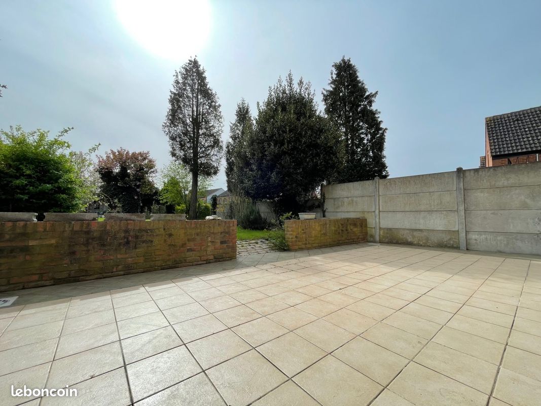 Maison 5 pièces 120 m² · à Nieppe · 120 m² · 255 000 €