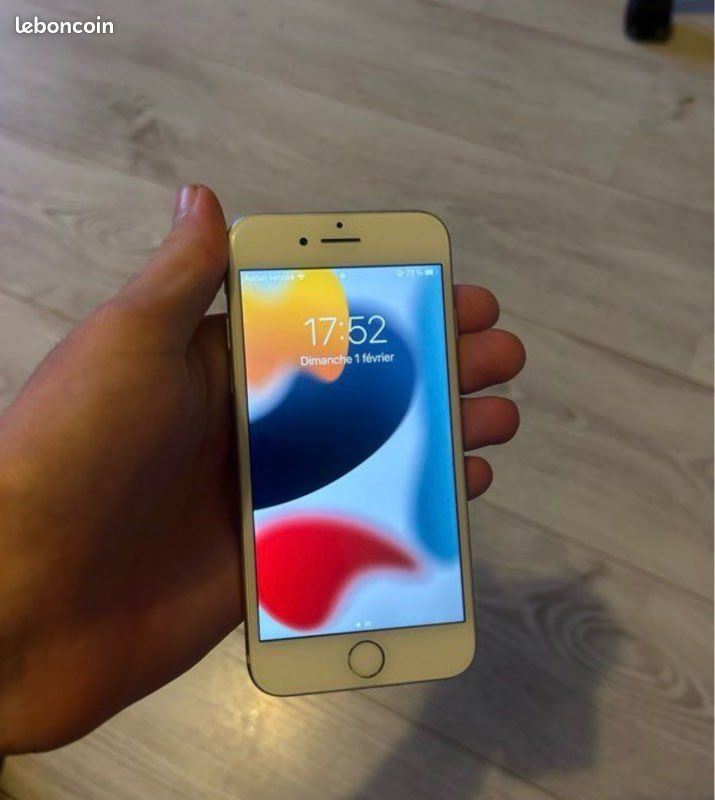 IPhone 7 32 go (image 1)