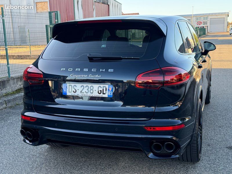 Porsche Cayenne Turbo S 4.8 V8 520 Bi-Turbo AWD BVA (2015, 176800 Km) (image 3)