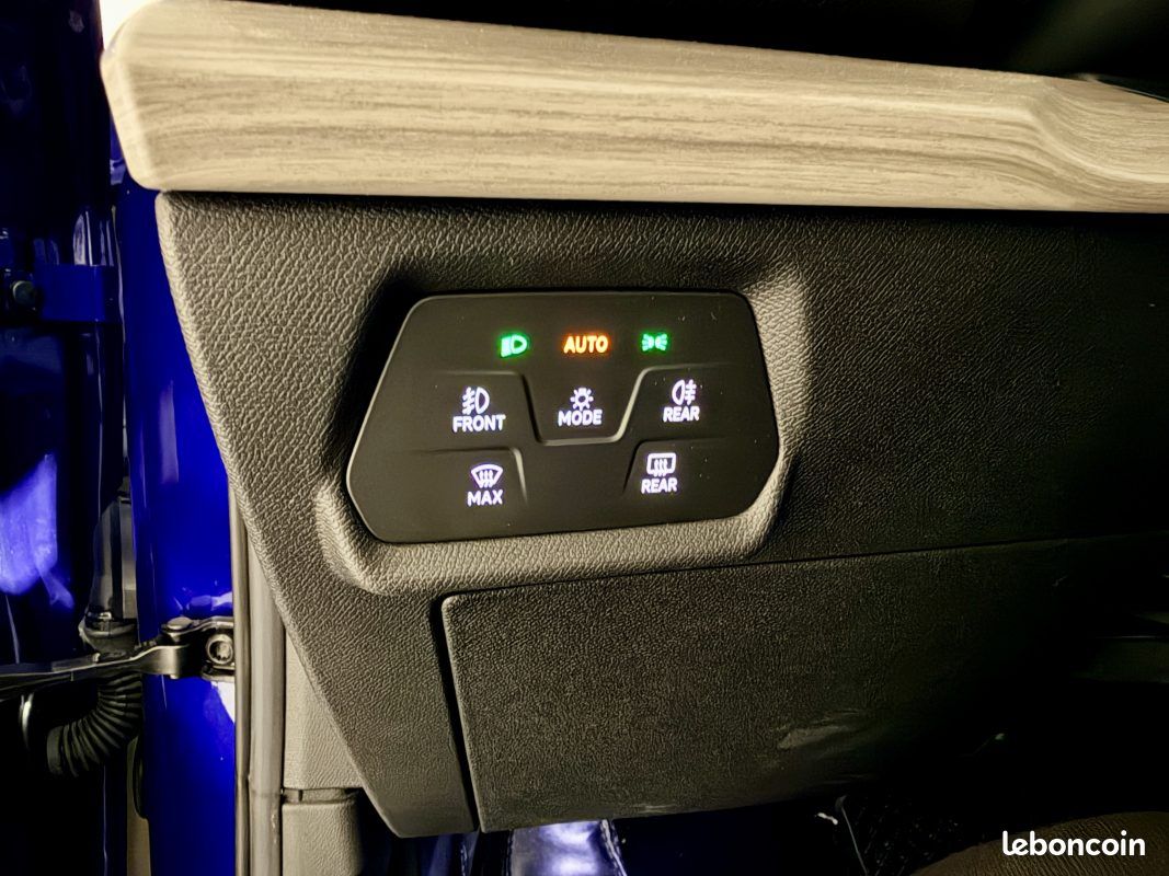 Seat Leon ST XCELLENCE - 4 SP - 2.0 TDI - 150CH - DSG7 - 2021 - CarPlay - Caméra de récul - Attelage (image 13)