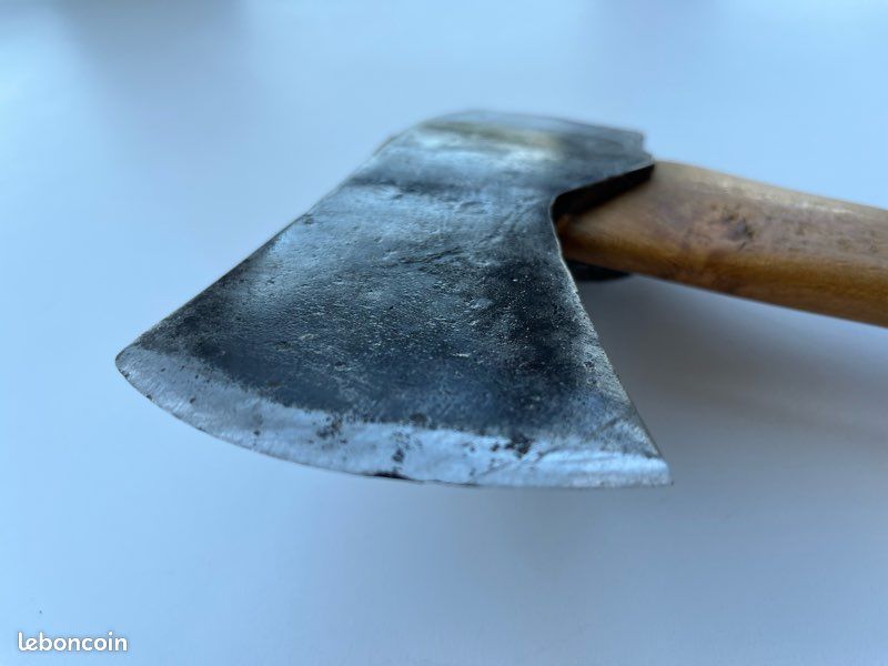 Rare hache Viking IXème siècle