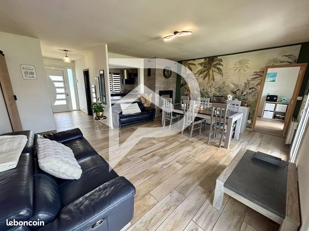 Maison 6 pièces 97 m² · à Paillencourt · 97 m² · 237 000 €