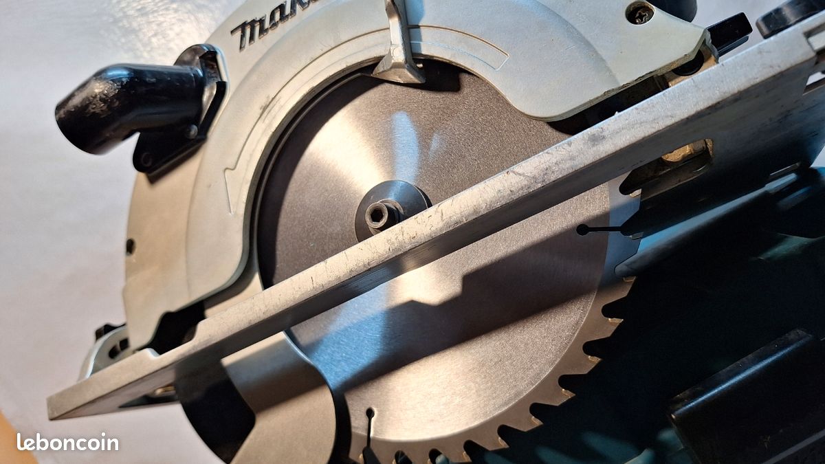 Scie circulaire Makita 235mm moteur neuf (image 2)