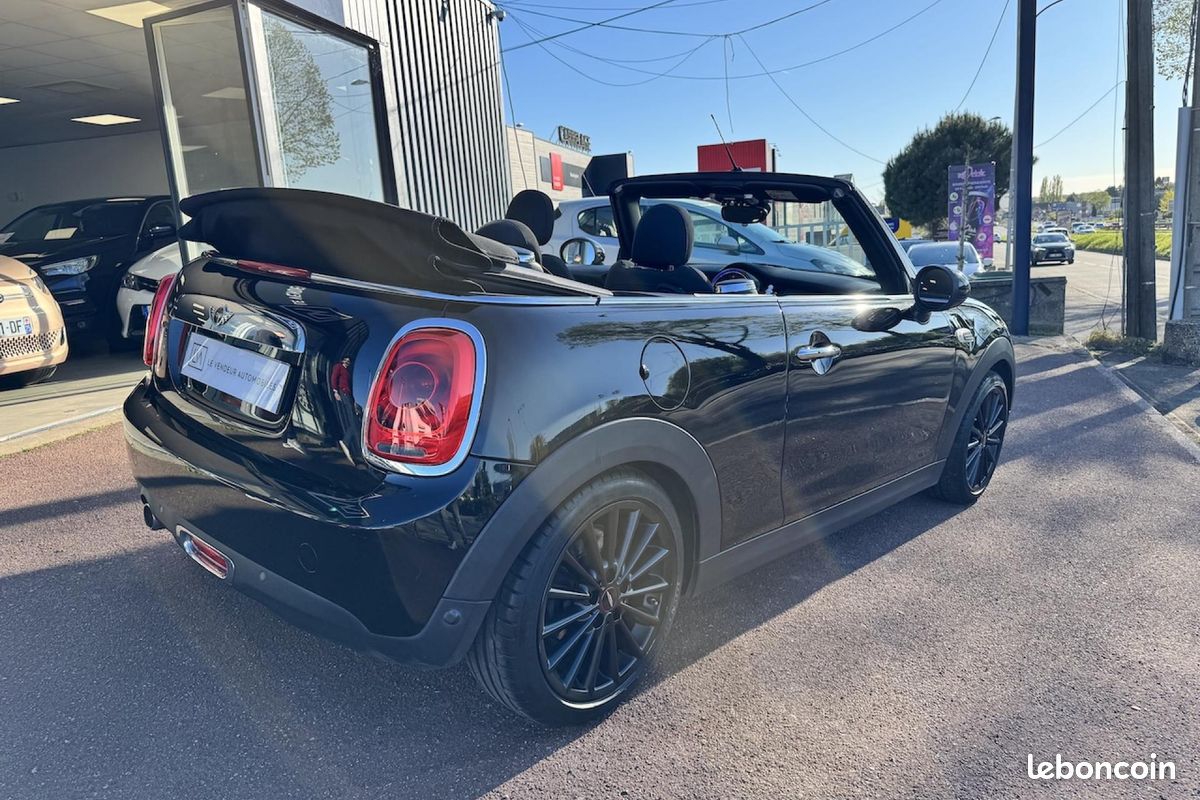 MINI MINI Cabriolet 1.5i 136 BVA F57 Chili (image 8)