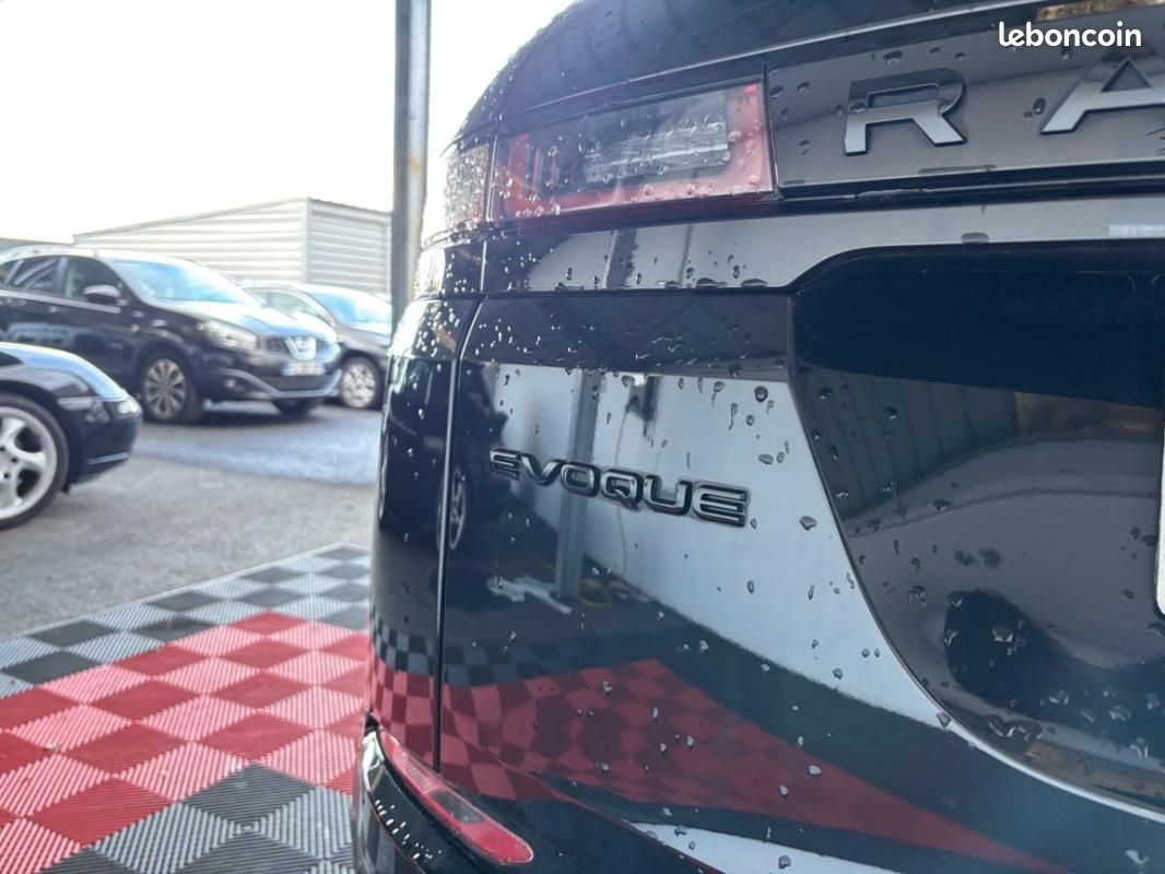 Land Rover Range Rover Evoque Mark III P200 FLEXFUEL MHEV AWD BVA9 R-Dynamic HSE (image 11)