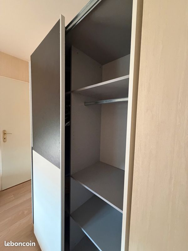 Armoire (image 2)