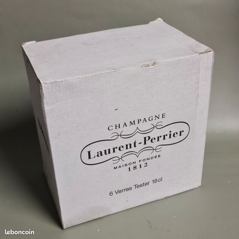 Carton de 6 flûtes à champagne Laurent Perrier (image 2)
