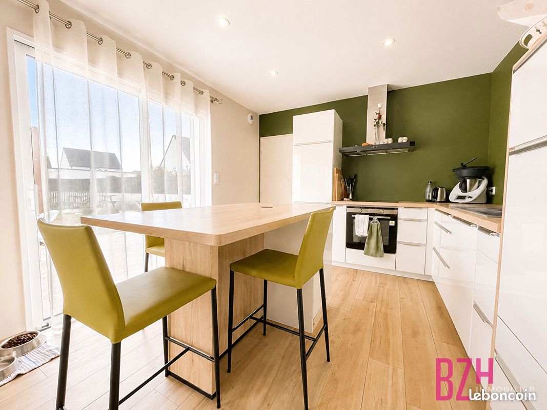 Maison 6 pièces 145 m² · à Séné · 145 m² · 548 285 €