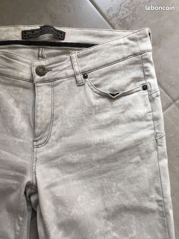 ▪️Jean slim sculpt up effet marbré IKKS * Taille 40 (image 3)
