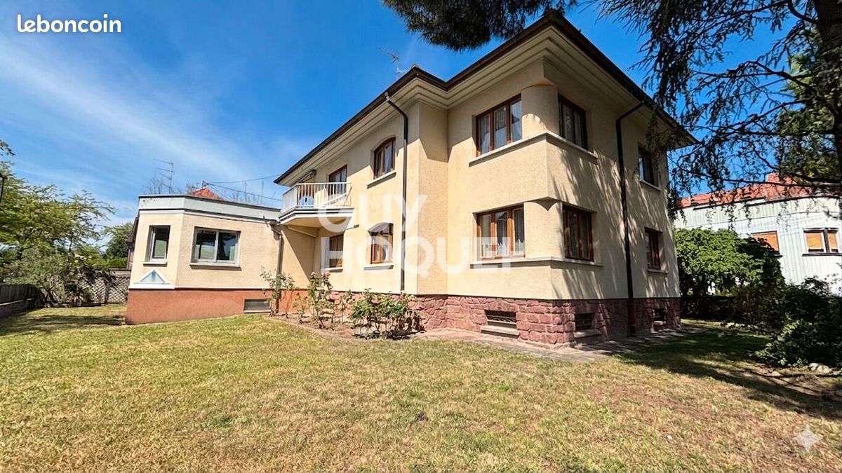 Maison 10 pièces 312 m² · à Sélestat · 312 m² · 469 000 €