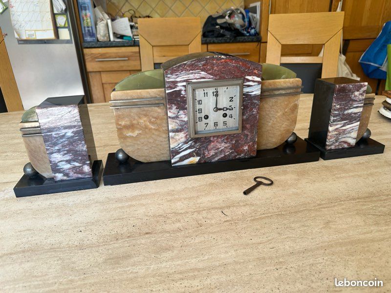 Horloge en marbre décorative fonctionnelle (image 8)