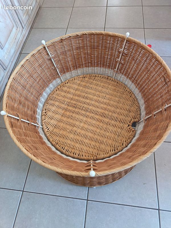 Table basse rotin/ osier (image 3)