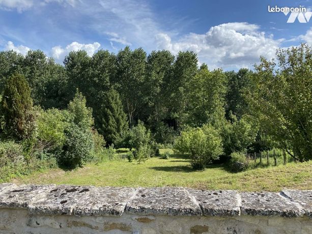 Terrain 1033 m² LA FERTE MILON