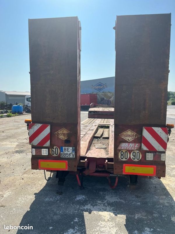 Castera SEMI REMORQUE PORTE ENGIN CASTERA 54T 2010 (image 1)