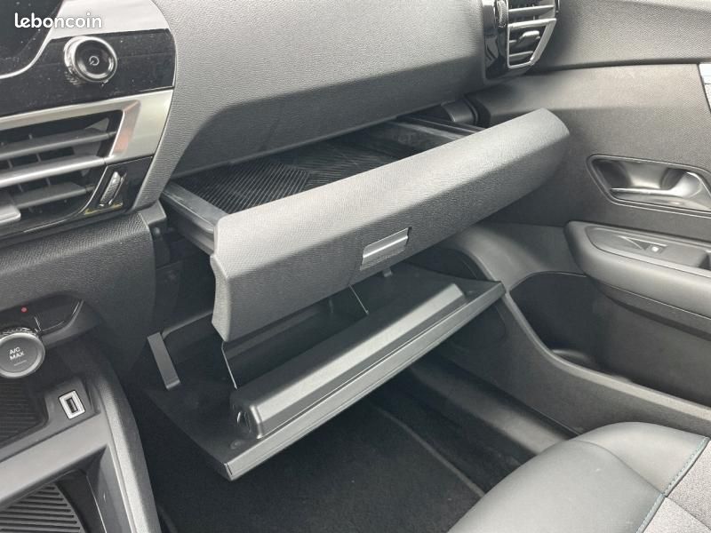 Citroen C4 PureTech 130ch S&S Shine EAT8 (image 16)