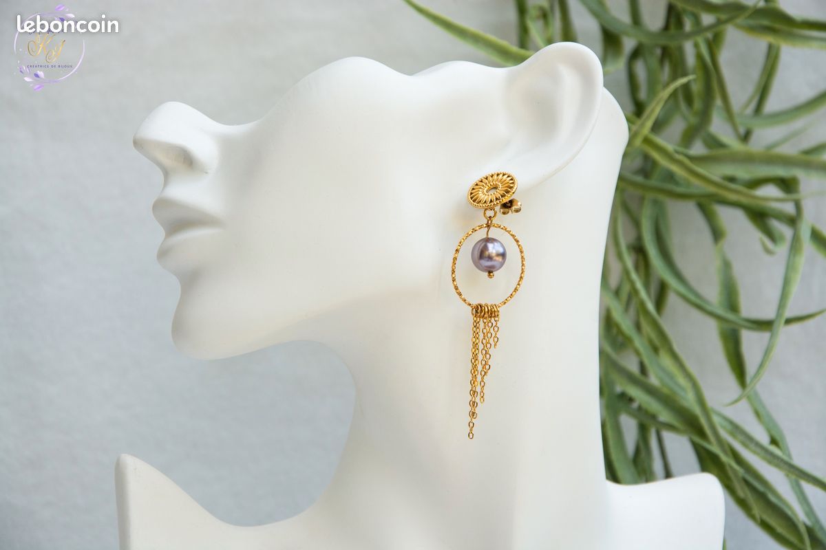 Boucles D'oreilles Pendantes Artisanales Dorées Avec Perles Swarovski - Rouge Et Or - Neuves Avec étiquettes