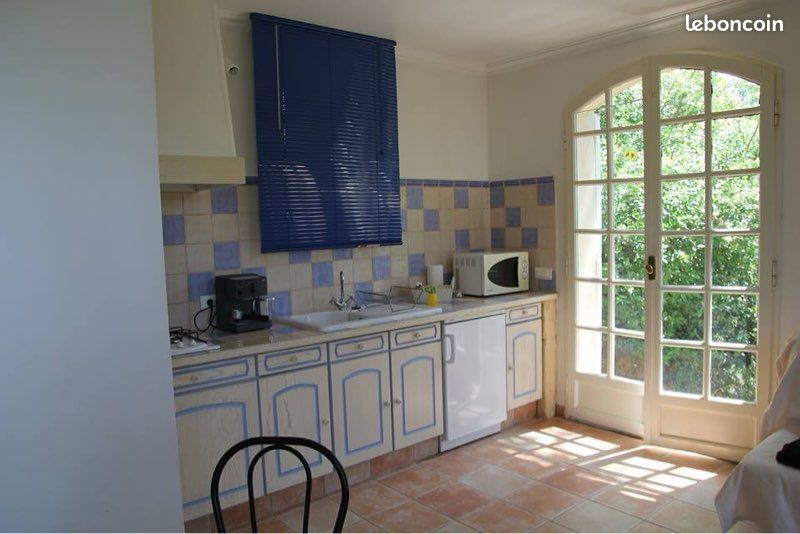 Appartement 1 pièce 28 m² · à Aix-en-Provence · 28 m² · 680 €/mois