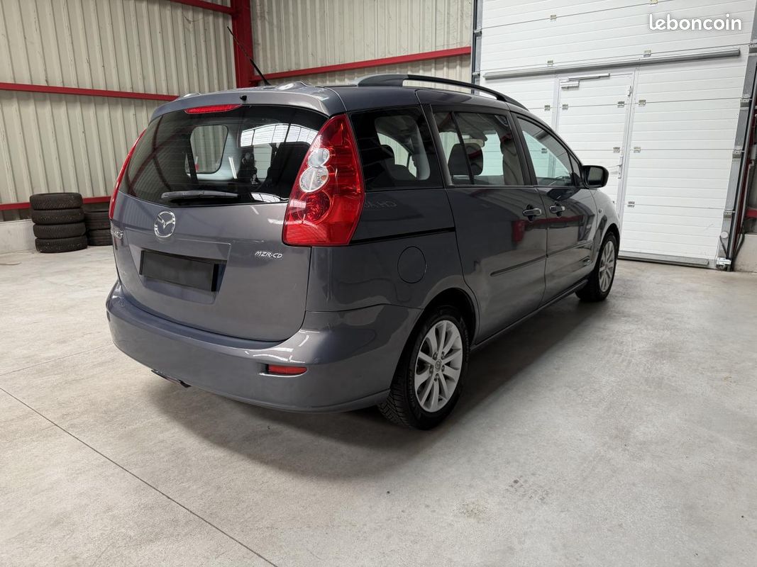 MAZDA MAZDA 5 2.0 MZR-CD 110 7PL Elégance (image 3)