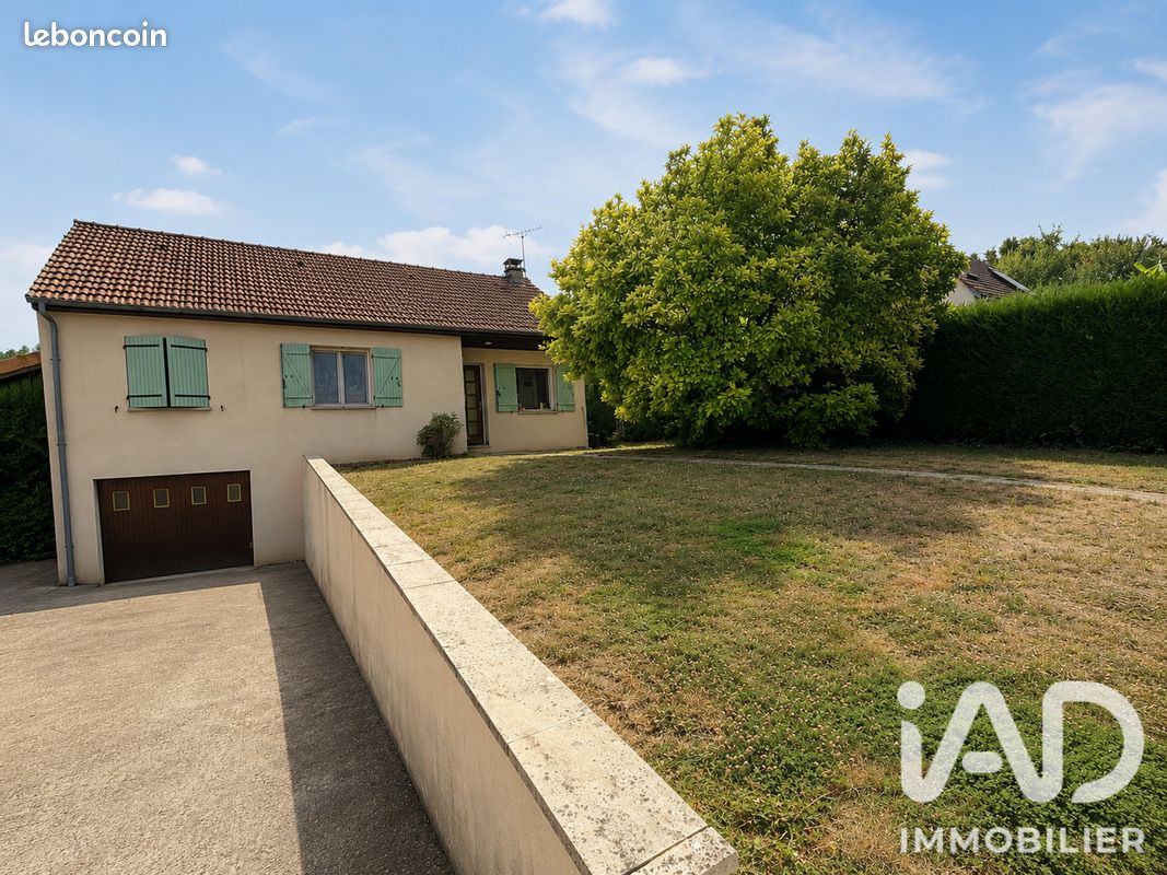 Maison 4 pièces 95 m² · à Reuil-en-Brie · 95 m² · 240 000 €