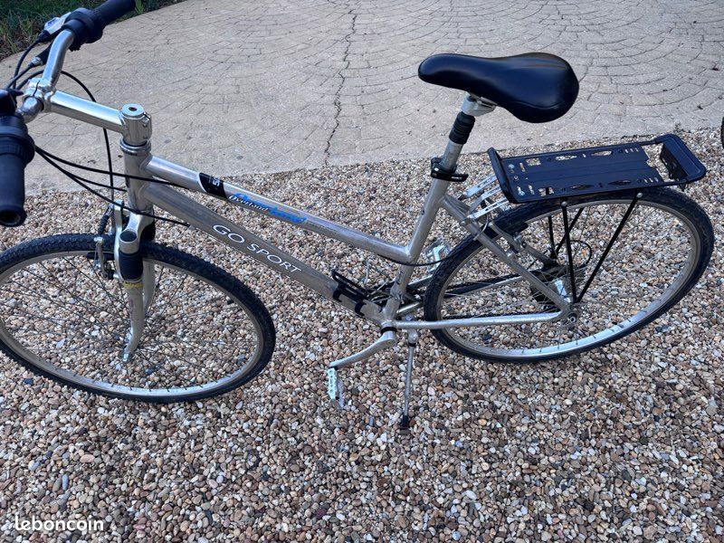 Vélo route femme GoSport (image 1)