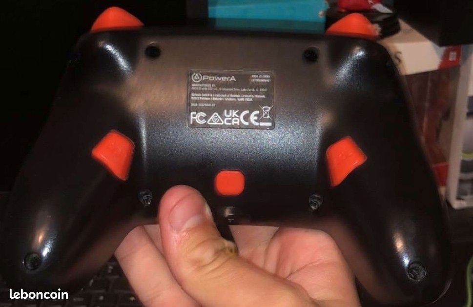 Manette Switch (image 4)