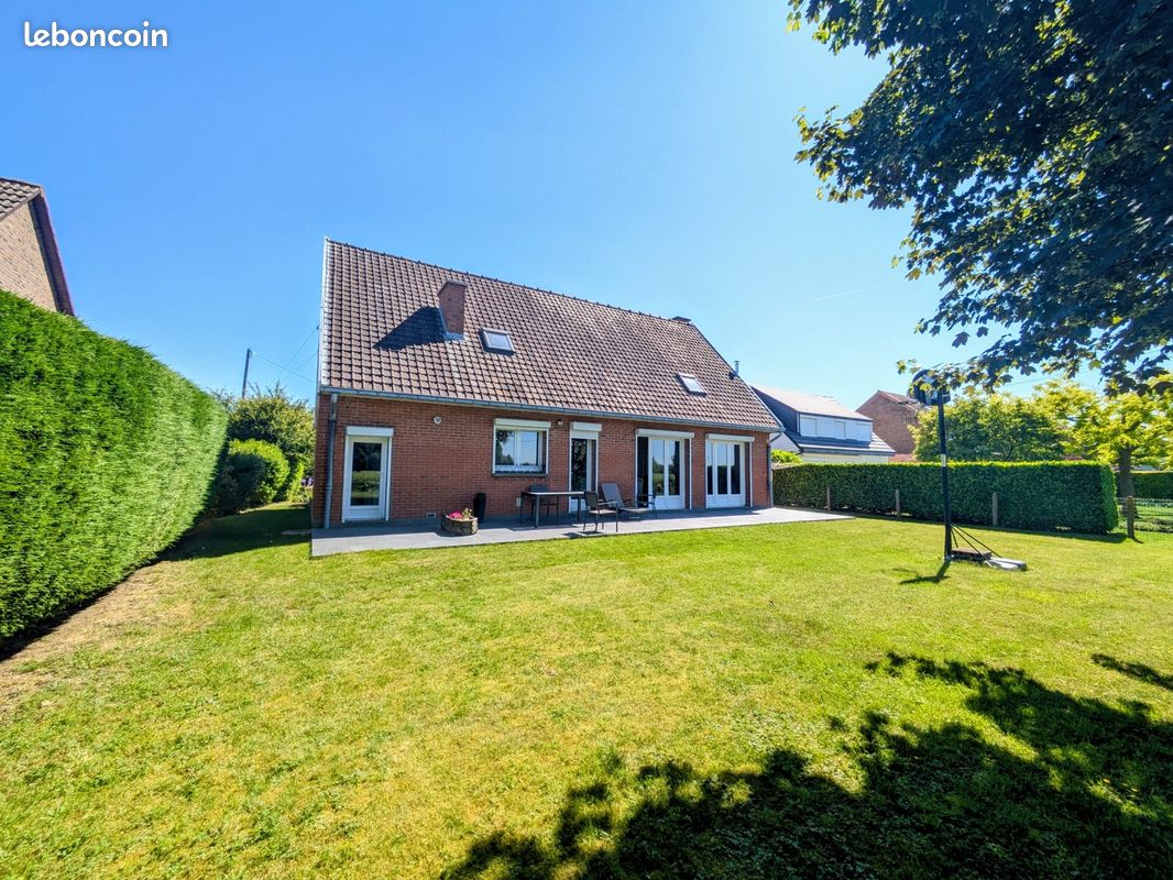 Maison 6 pièces 142 m² · à Sailly-sur-la-Lys · 142 m² · 316 000 €