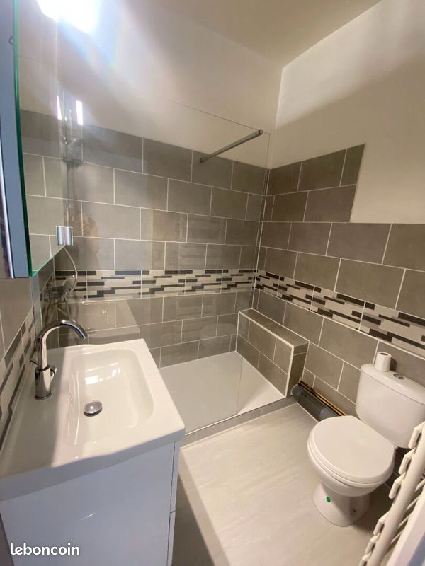 Appartement 1 pièce 26 m² · à Argenton-sur-Creuse · 26 m² · 350 €