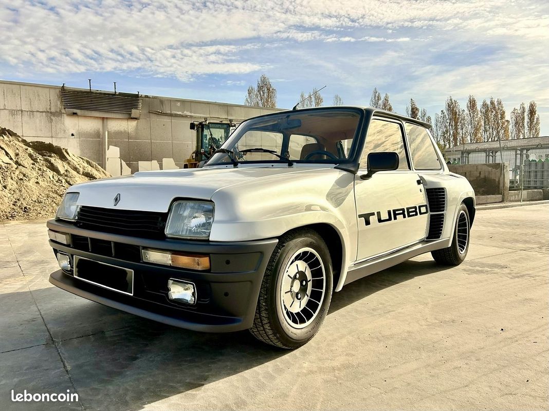 Renault 5 TURBO (image 8)