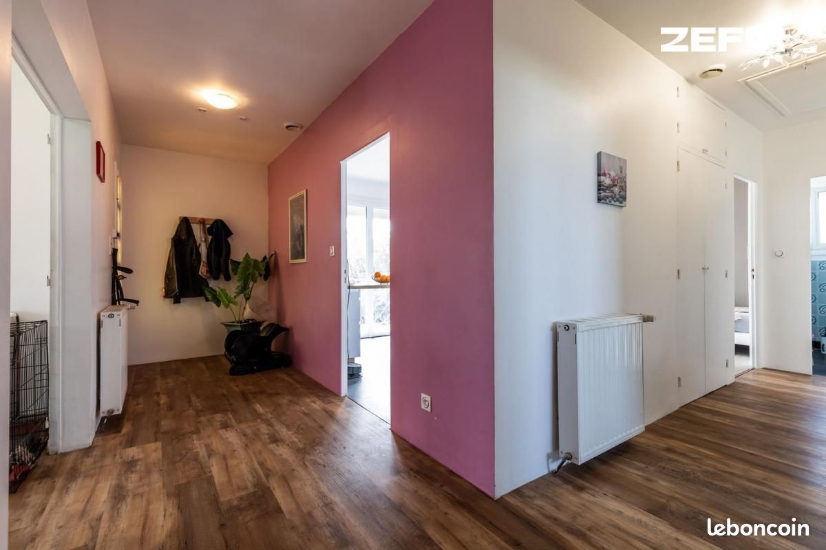 Maison 8 pièces 130 m² - Les Églisottes-et-Chalaures 33230 (image principale 4)