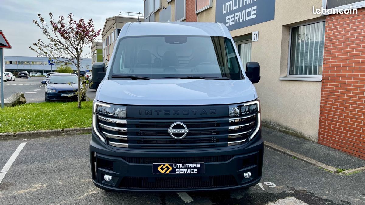 29 990 HT / Nissan interstar fourgon 3.3t l2h2 2.0 dci 130 cv bvm6 N-CONNECTA neuf / tva recuperable (image 9)