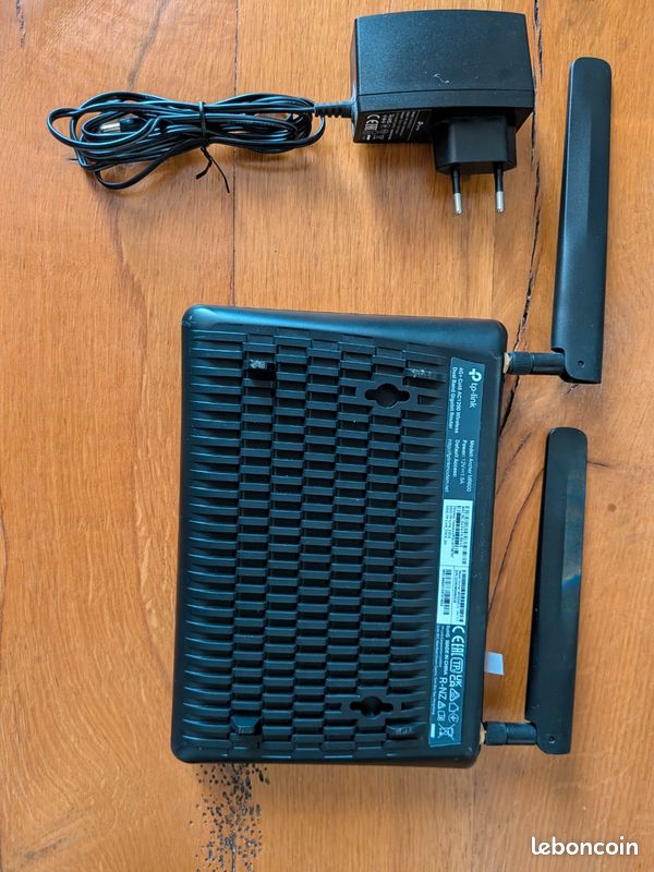 Routeur TP-Link Archer MR600 4G+ Cat6 AC 1200 Dual band Gigabit LTE wifi routeur (image 4)