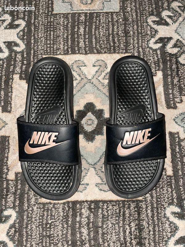 Claquettes Nike Benassi JD Noir Rose Gold Chaussures