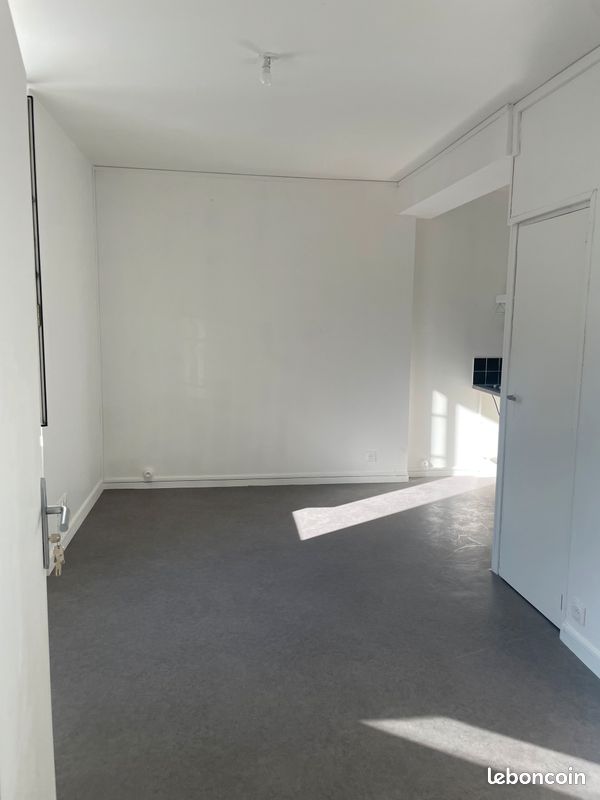 Appartement 1 pièce 16 m² · à Nevers · 16 m² · 310 €