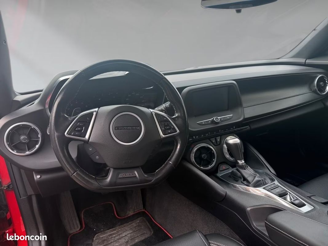 CHEVROLET Camaro 3.6 V6 ZL1 & RS Style 340 ch – Toit ouvrant – CarPlay – Échappement sport (image 13)