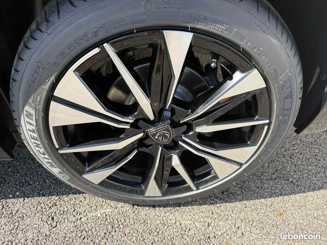 Peugeot 308 1.5 BLUEHDI 130CH S&S ALLURE EAT8 (image 9)