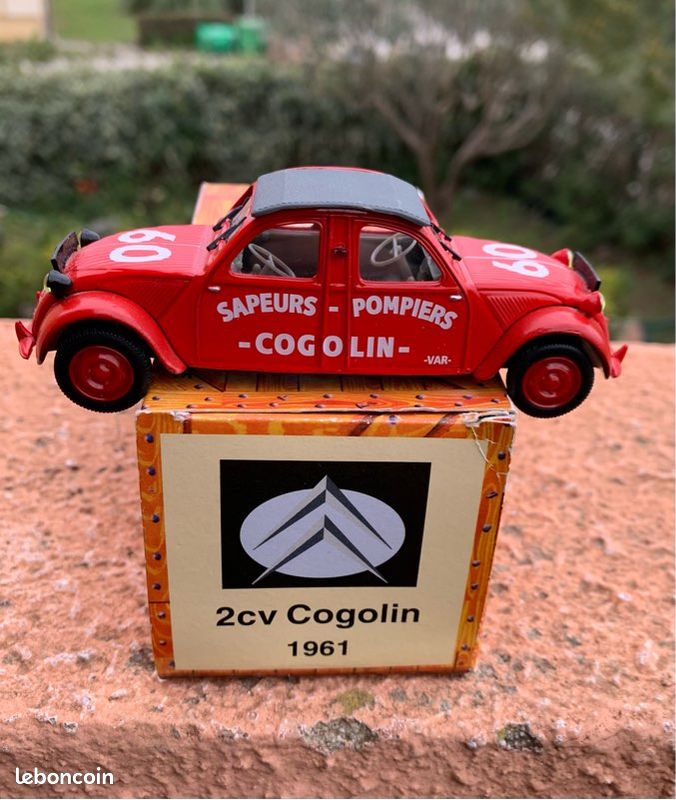 Citroën 2CV des pompiers de Cogolin No. 8 (Rood) (9cm) (FR) 1:43 Norev