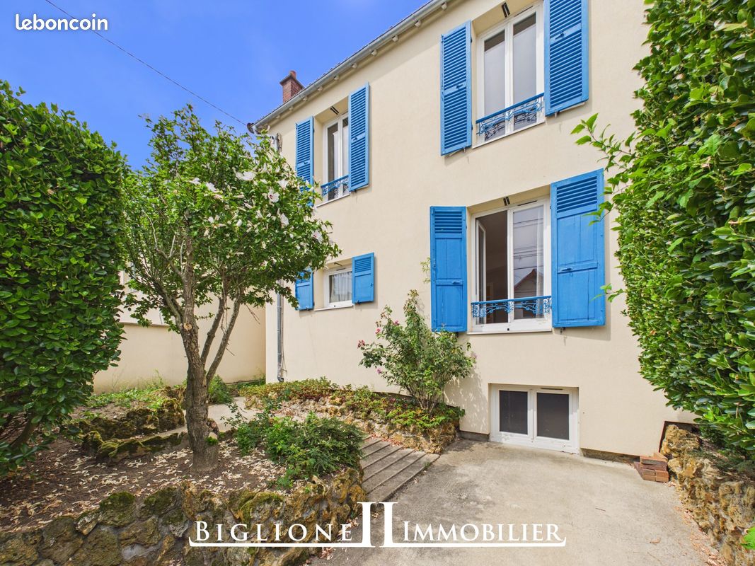 Maison 5 pièces 90 m² · à Chelles · 90 m² · 349 000 €