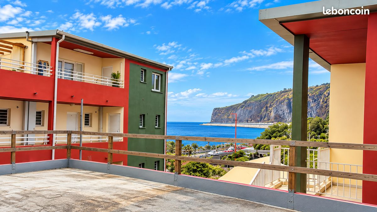 Terrain 50 m² · à La Possession · 59 500 €