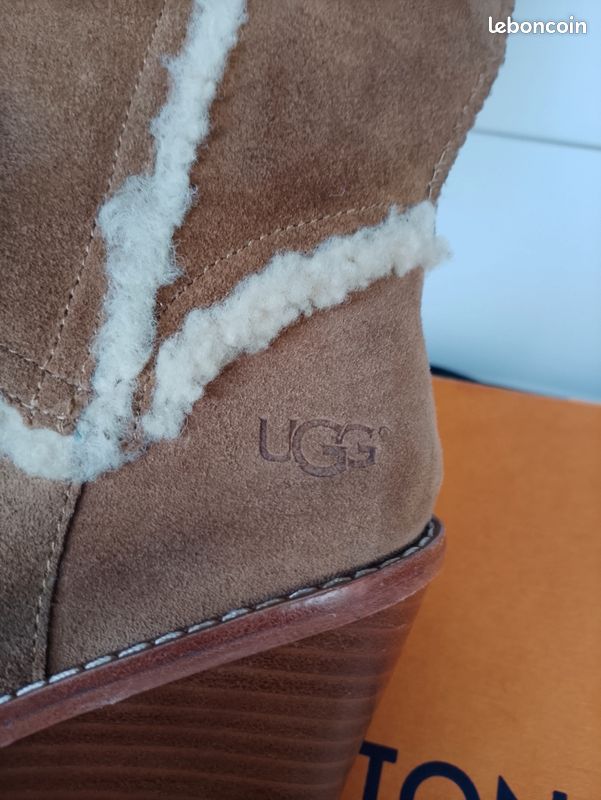 Boot UGG (image 8)