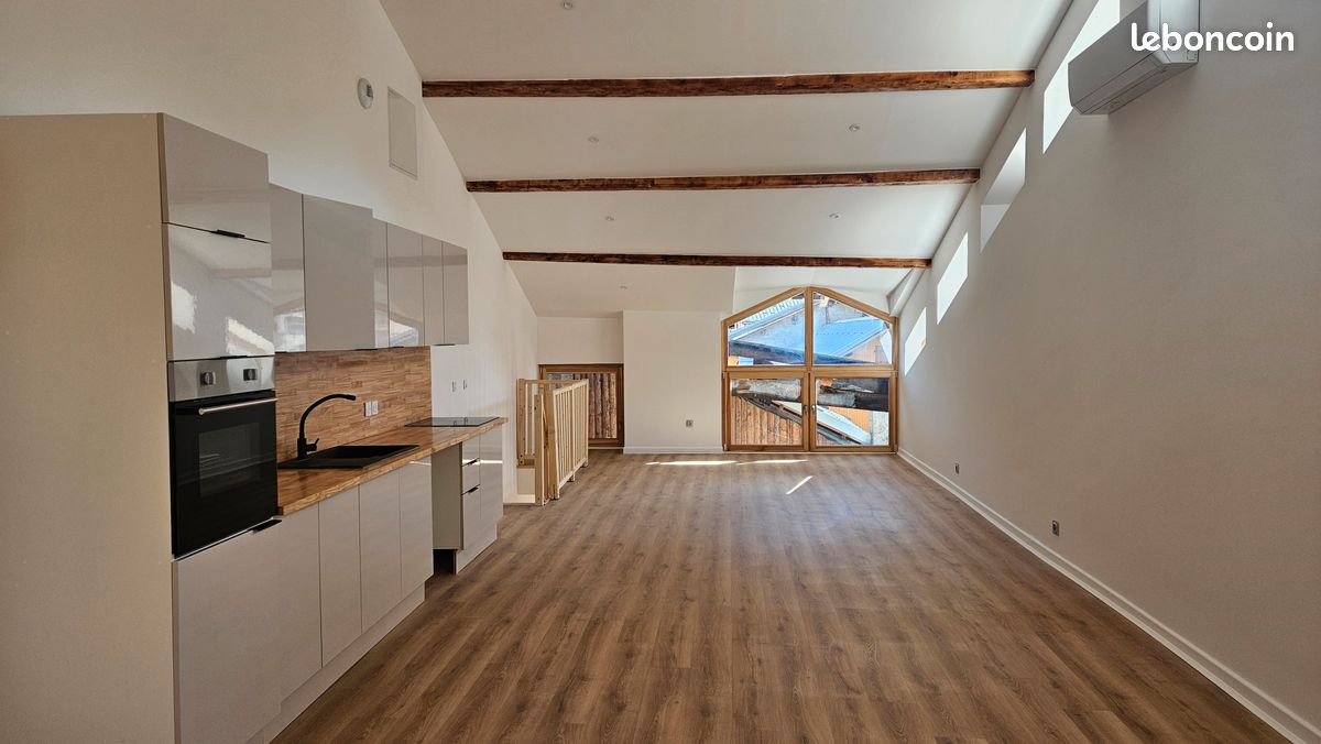 Appartement 4 pièces 97 m² · à Bourg-Saint-Maurice · 97,3 m² · 370 000 €