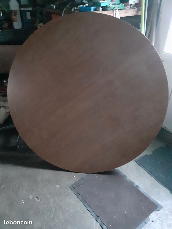Table (image 1)