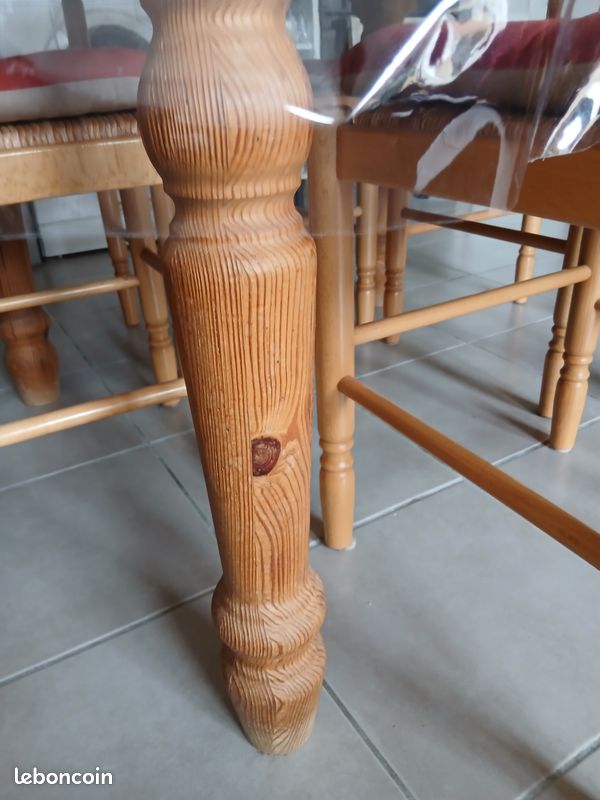 Table ronde extensible 130-210 cms et ses 4 chaises (image 2)
