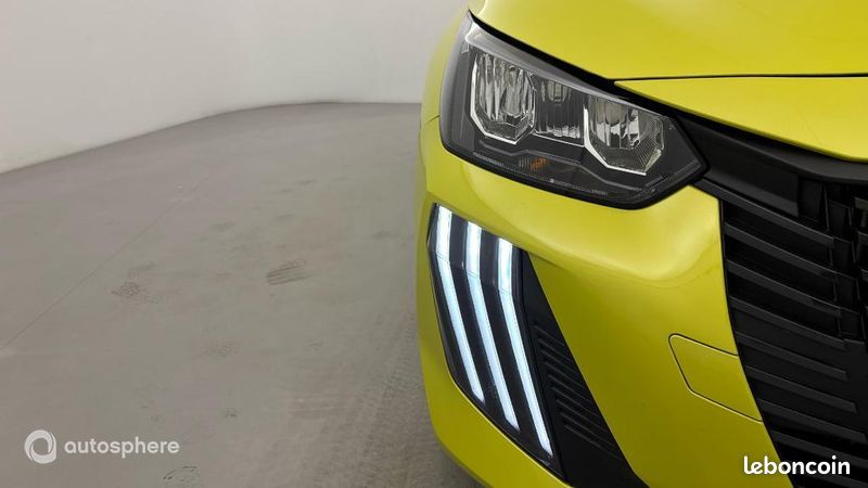 Peugeot 208 1.2 Hybrid 100ch Active e-DCS6 (image 17)