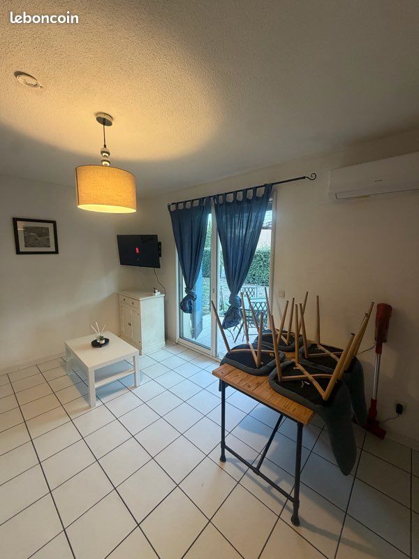 Appartement 3 pièces 40 m² · à Saint-Saturnin-lès-Avignon · 40 m² · 800 €/mois