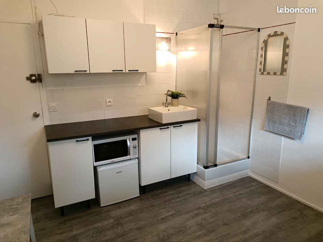 Appartement 1 pièce 12 m² · à Ville-d'Avray · 11,5 m² · 75 000 €