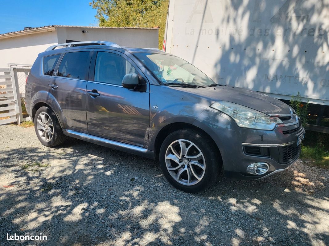 Citroën C-Crosser by Musketier