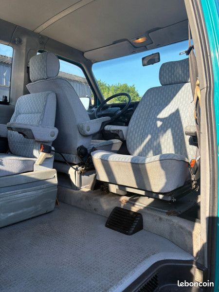 Volkswagen T4 2.4 L DIESEL VERSION 70M (image 20)