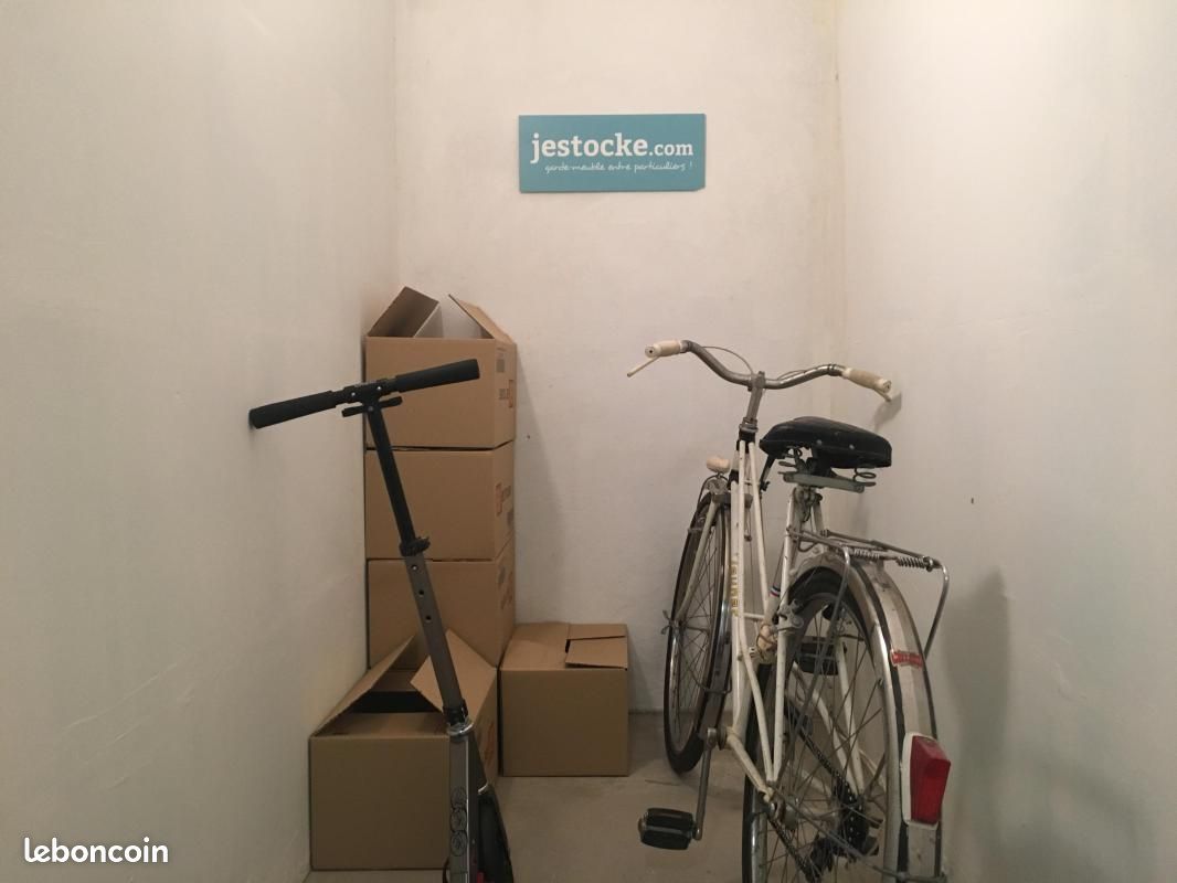 Parking 3 m² · à Bordeaux · 3 m² · 50 €