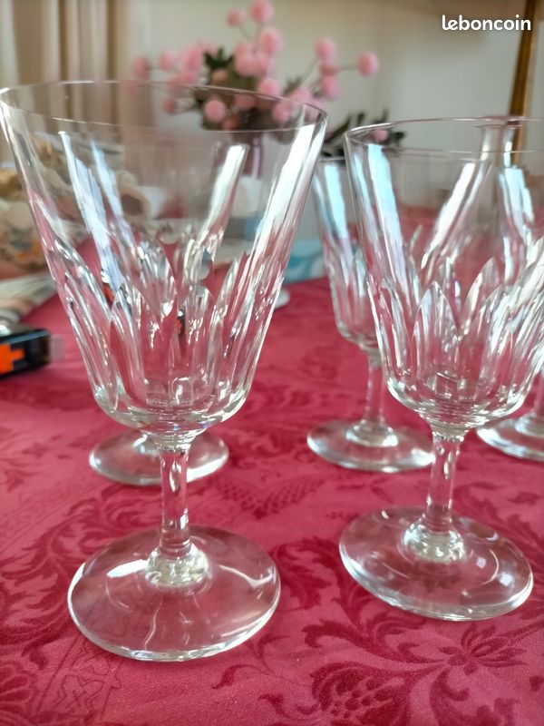 Service De 24 Verres à Vin Cristal Baccarat Modèle Côte D'Azur - Occasion Très Bon État